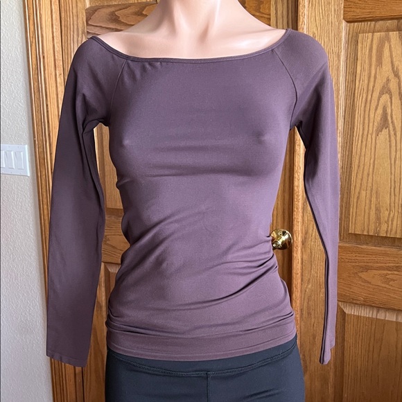 🎉LAST CHANCE🎉Free People Intimately Off The Shoulder Long Sleeve ChocolateMerlot - Picture 4 of 5